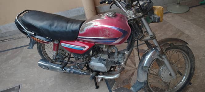 Honda hundred