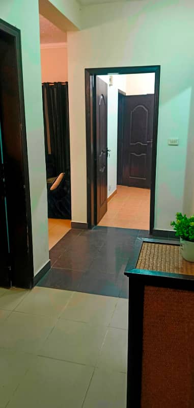 Unfurnished 2 Bed Apartment Avail for Rent