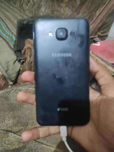 Samsung Mobile J7 Core