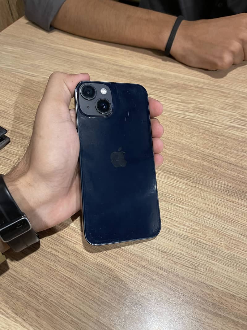 Apple iPhone 14 2