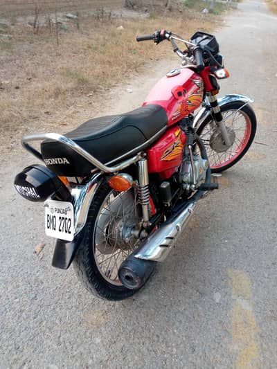 HONDA CG 125 for sale phone :03095925800