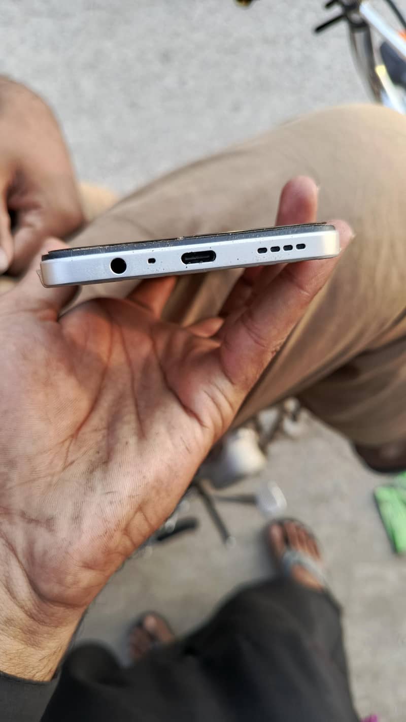 Realme C71 2