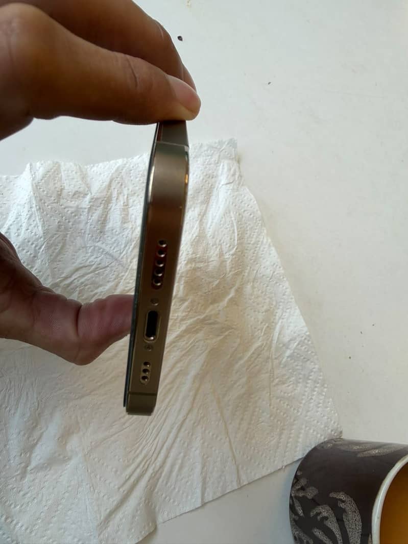 Apple iPhone 12 Pro 6