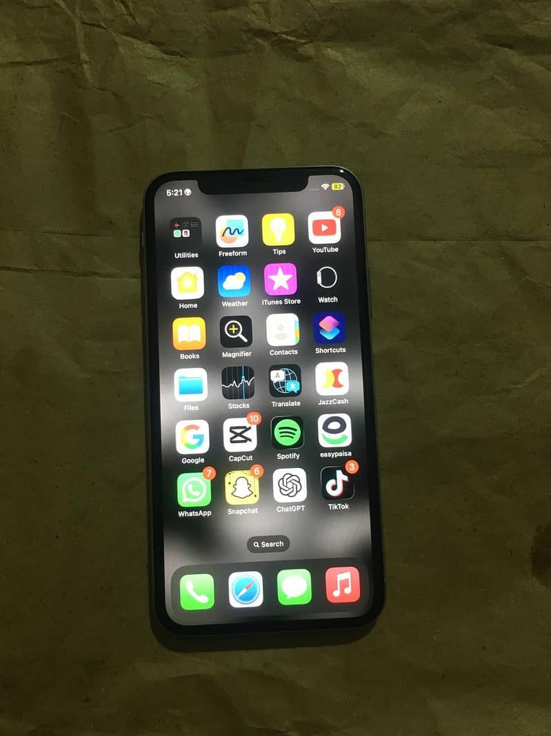 Apple iPhone X 6