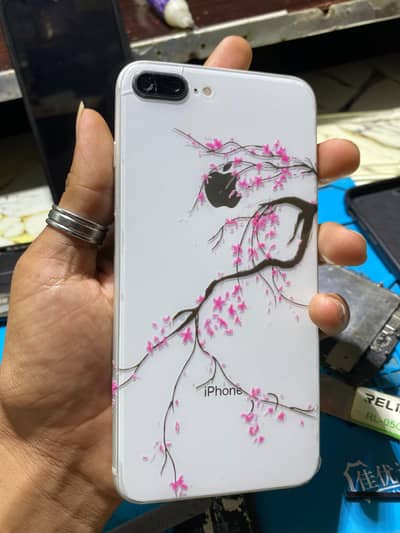 Apple iPhone 8 Plus