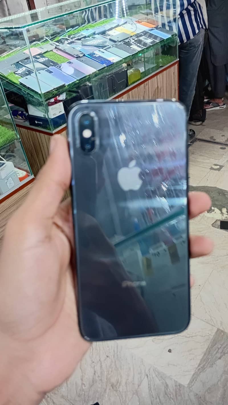 Apple iPhone X 2