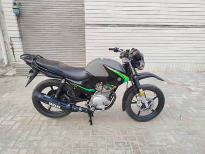 Yamaha Ybr125G 2025/26 model Lush Condition Urgent Sale. . . 03119858098