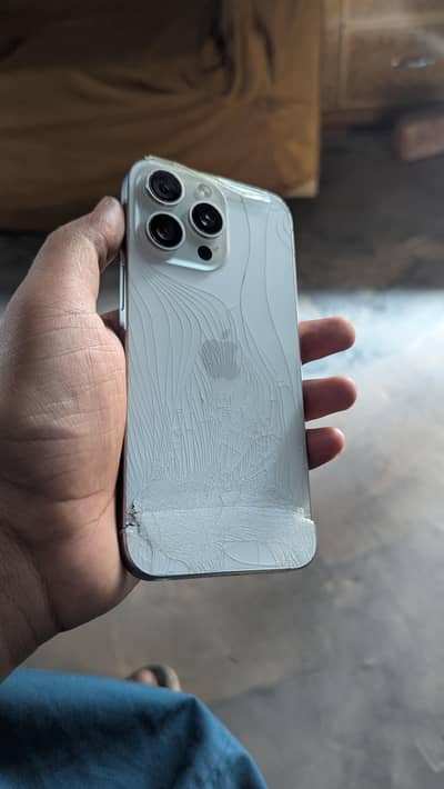 Apple iPhone 15 Pro Max Display Damage Baki mobile 10/10