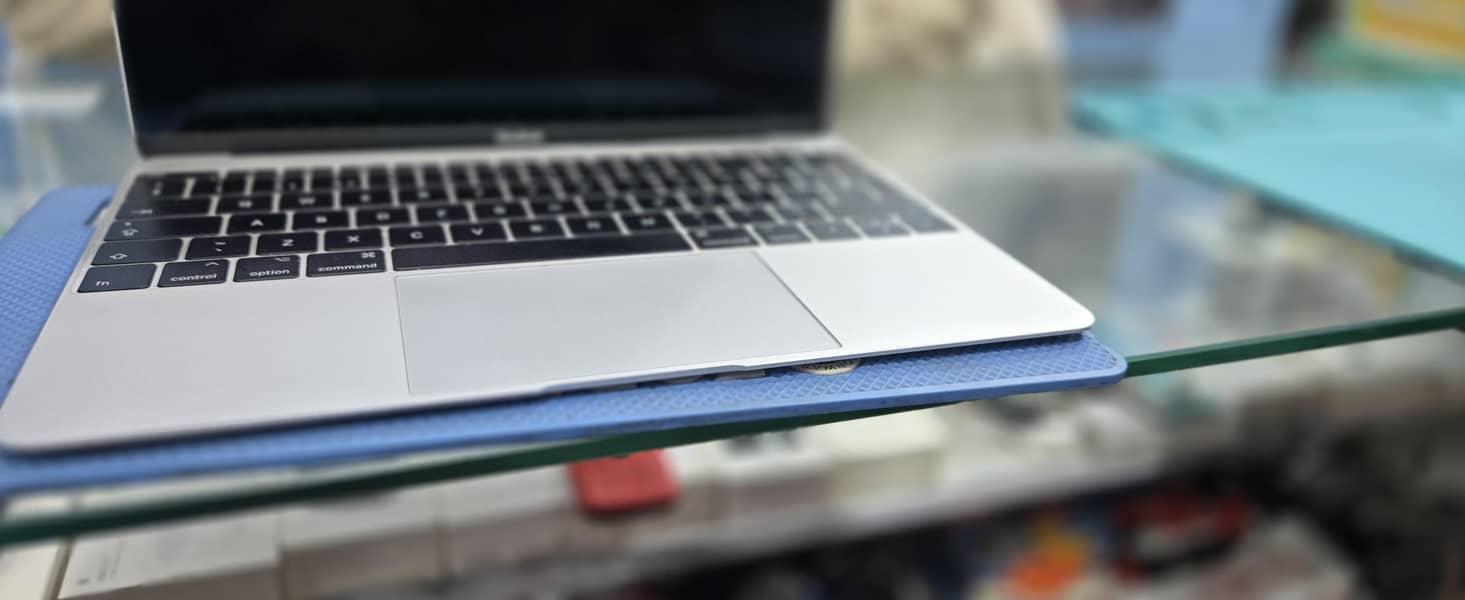 mac book  2017 2
