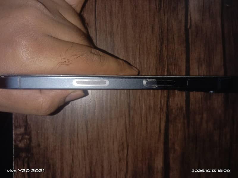 iphone 13 4
