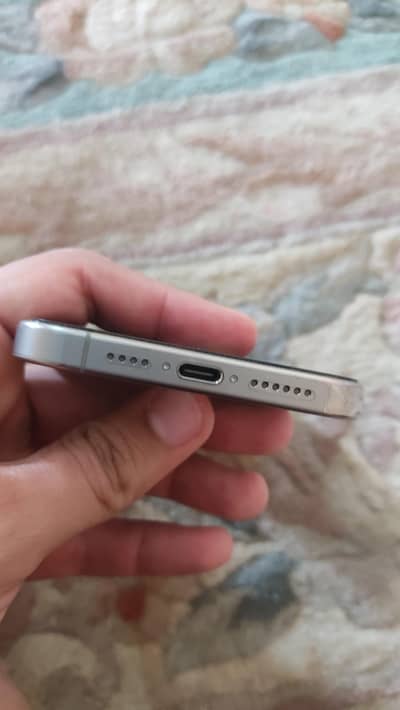 Apple iPhone 15 Pro Max JV