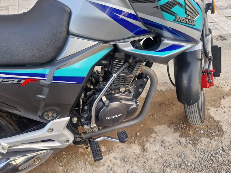 CB 150 ,, 2