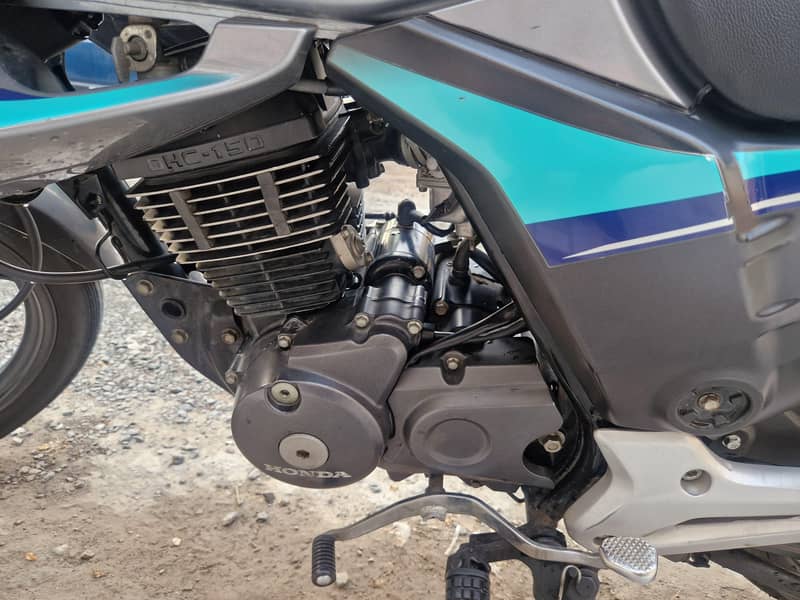 CB 150 ,, 4