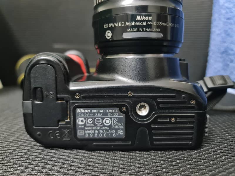 Nikon D3100 4