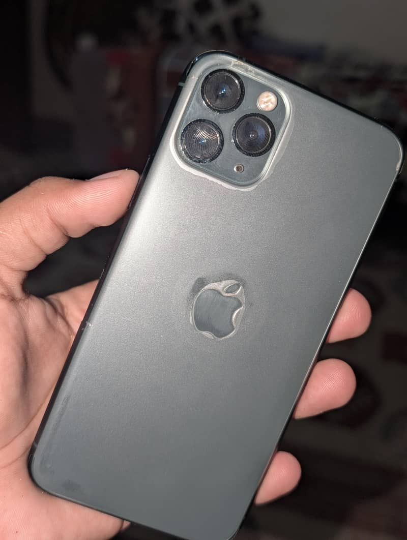 Apple iPhone 11 Pro 3