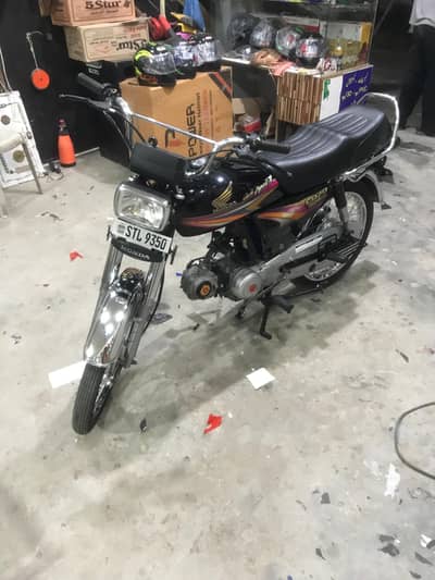 Honda CD 70 Model 2009 for Sale – Engine in Good Condition