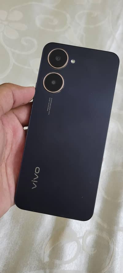 Vivo Y03