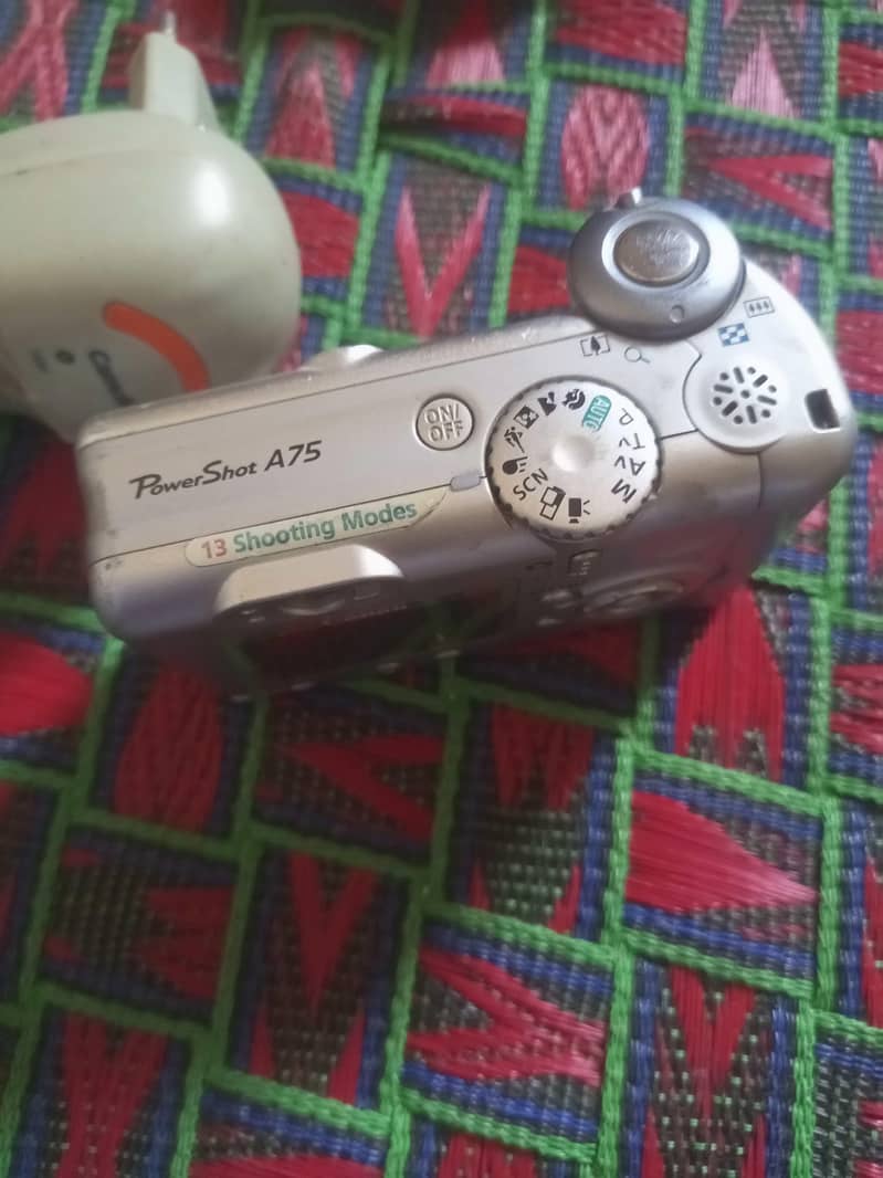 canon camera 1