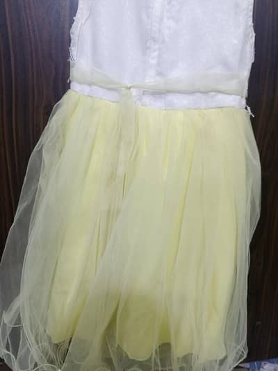 baby girl frock party wear yellow white 5 to 5.5 years 2.3 times worn
