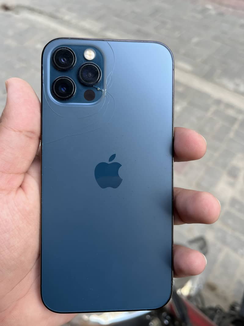 Apple iPhone 12 pro 0