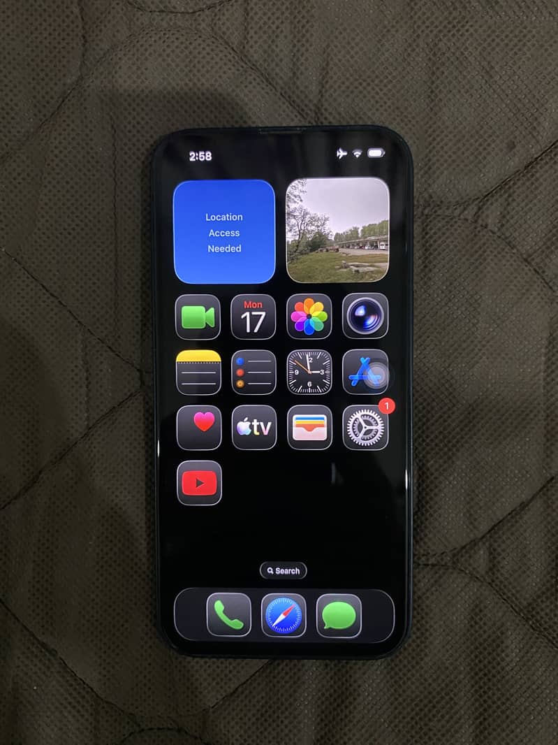 Apple iPhone 13 2