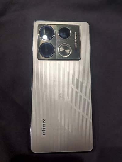 Infinix Note 40