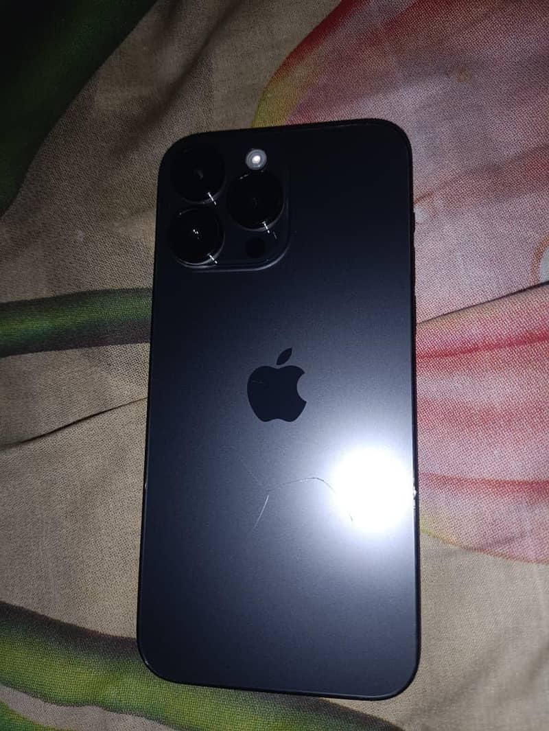 Apple iPhone 14 Pro Max 4