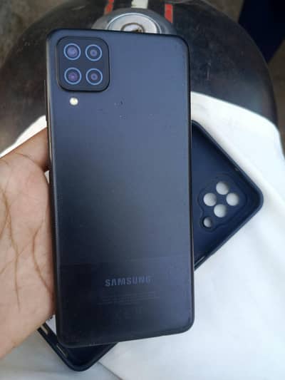 Samsung Mobile A12 4/128 urgent sale