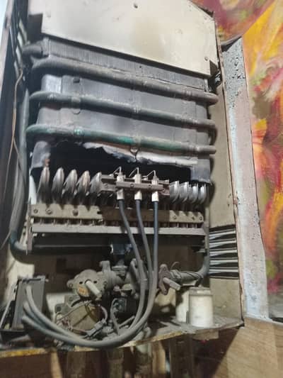 Gas Geyser 03240049271
