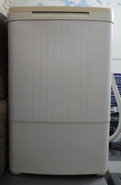 Dawlance Rinser spinner Dryer urgent sale never repair no fault