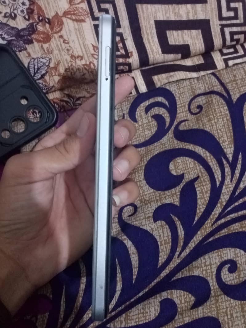 Infinix Note 12 5