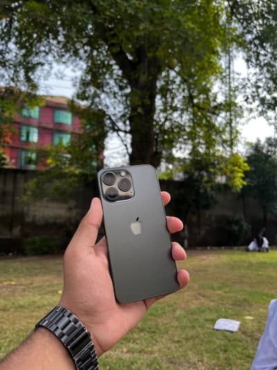 Apple iPhone 13 Pro