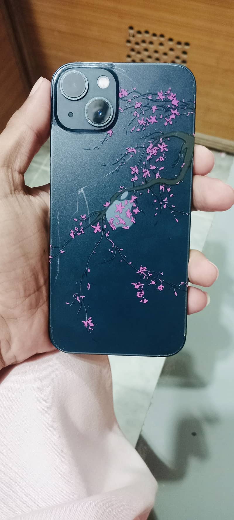 Apple iPhone 13 2