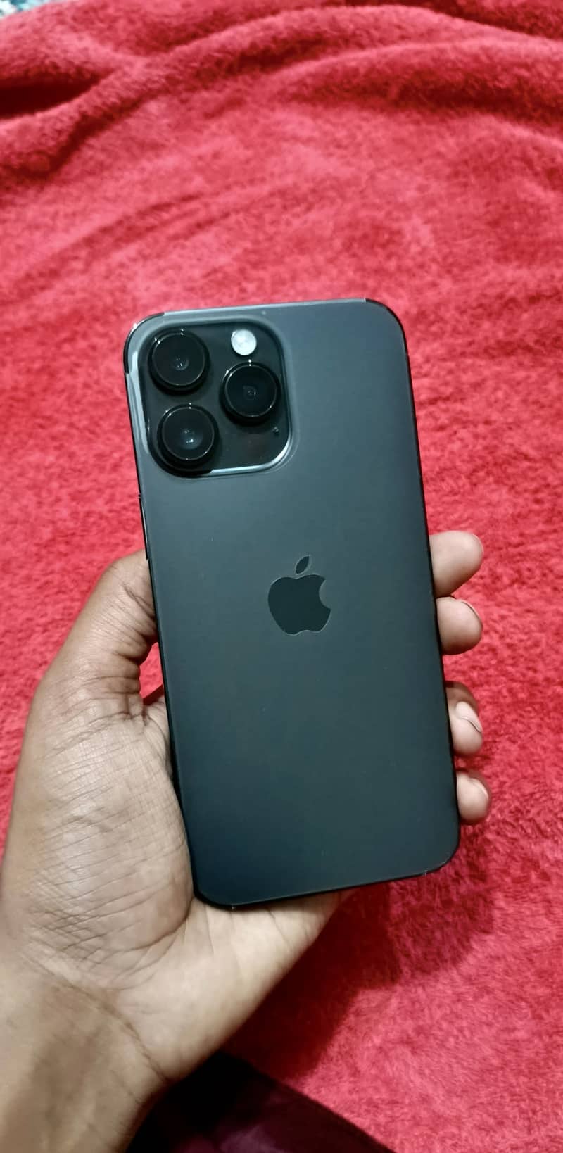 Apple iPhone 14 Pro Max 0