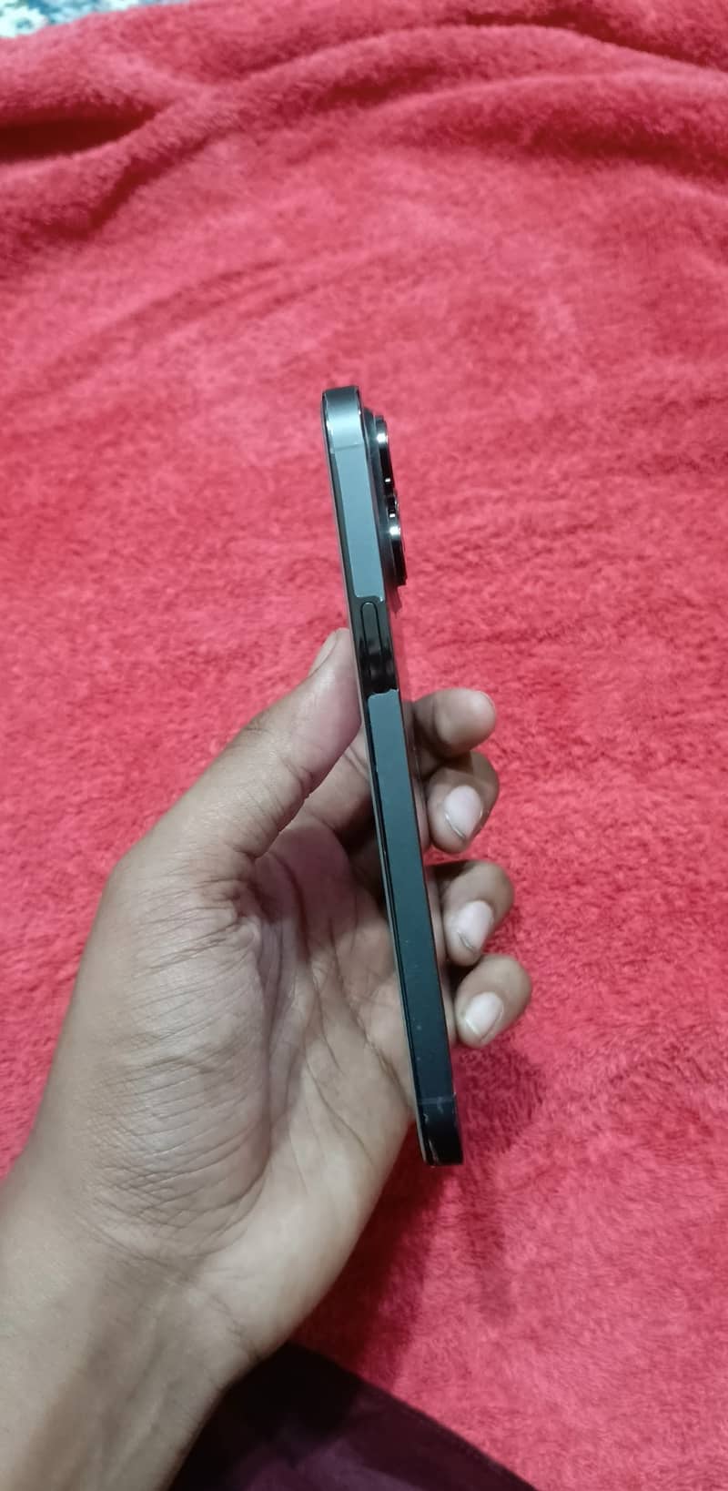 Apple iPhone 14 Pro Max 1