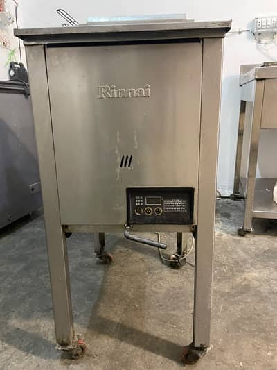 Rennai fryer condition 8/10 usable