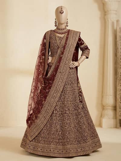 bridal lehanga/lehanga/bridal dres/dres/bridal suit