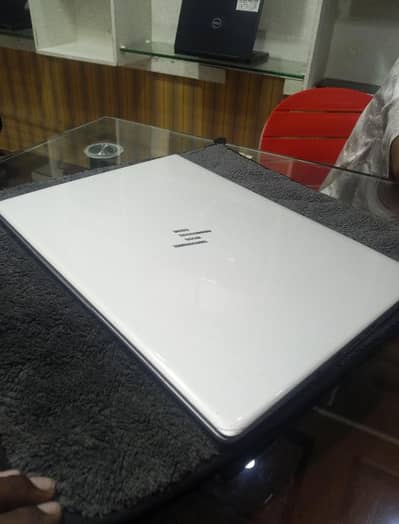 HP LAPTOP FOR SALE