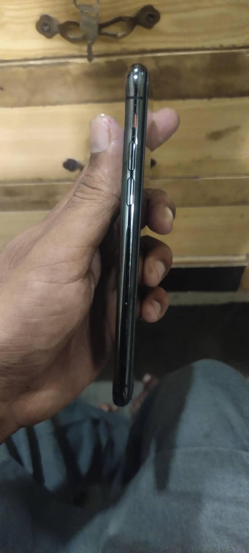 Apple iPhone X 3