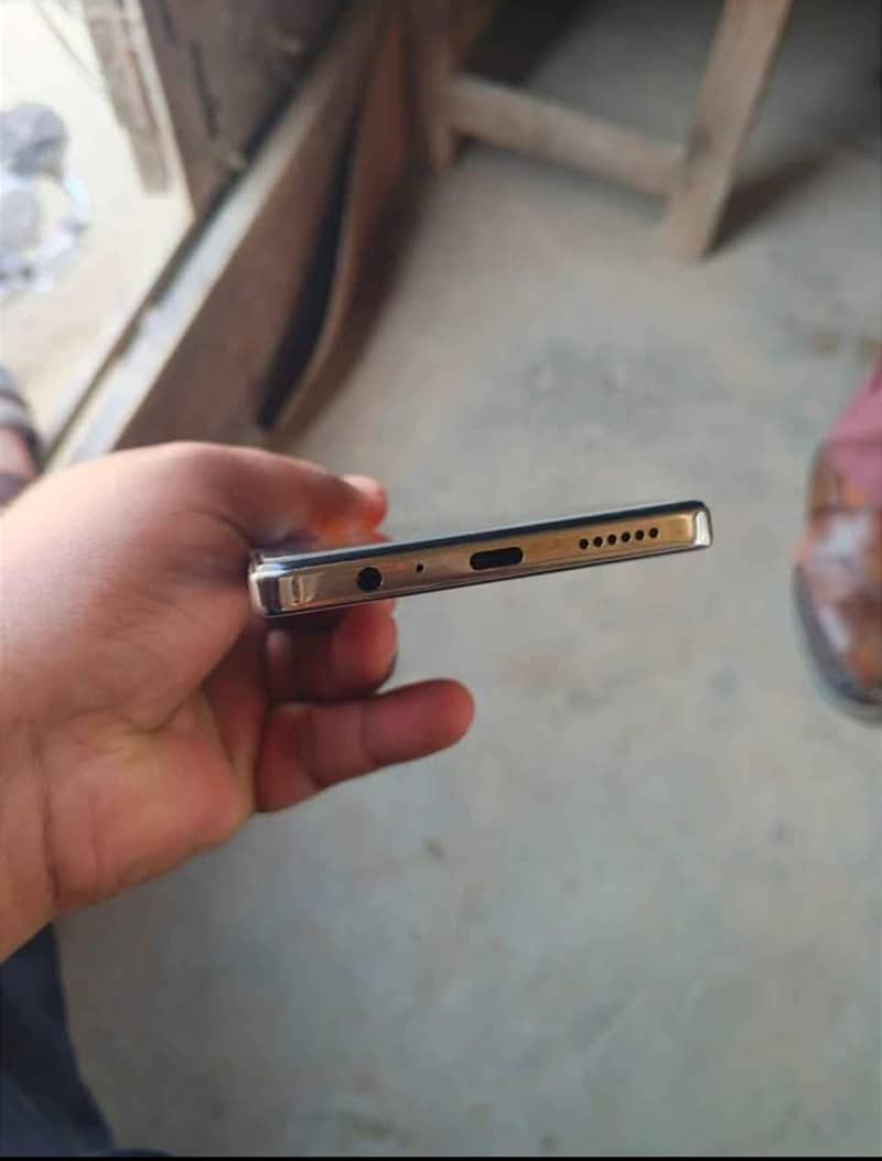 Tecno CAMON 30 2