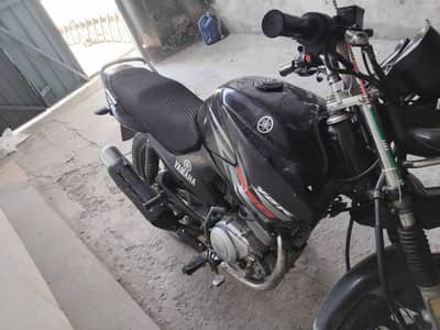 ybr 125G