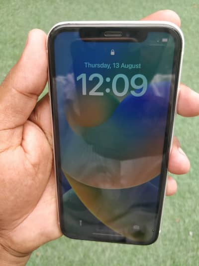 Apple iPhone XR