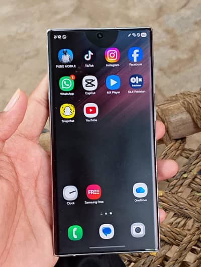 Samsung Mobile S22 Ultra
