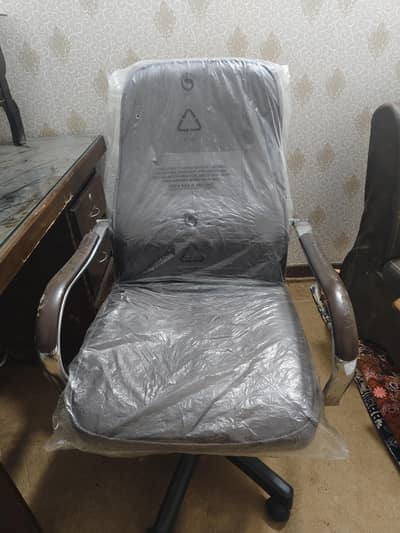 Office Chair Tables & Sofa Set
