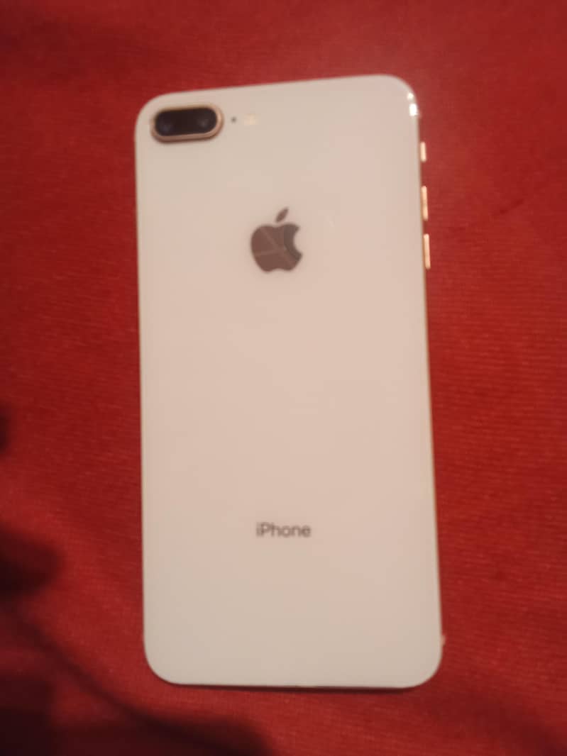Apple iPhone 8 Plus 0