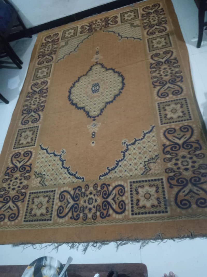 centre carpet 1
