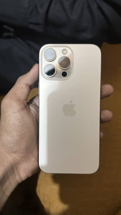 Apple iPhone 16 Pro Max