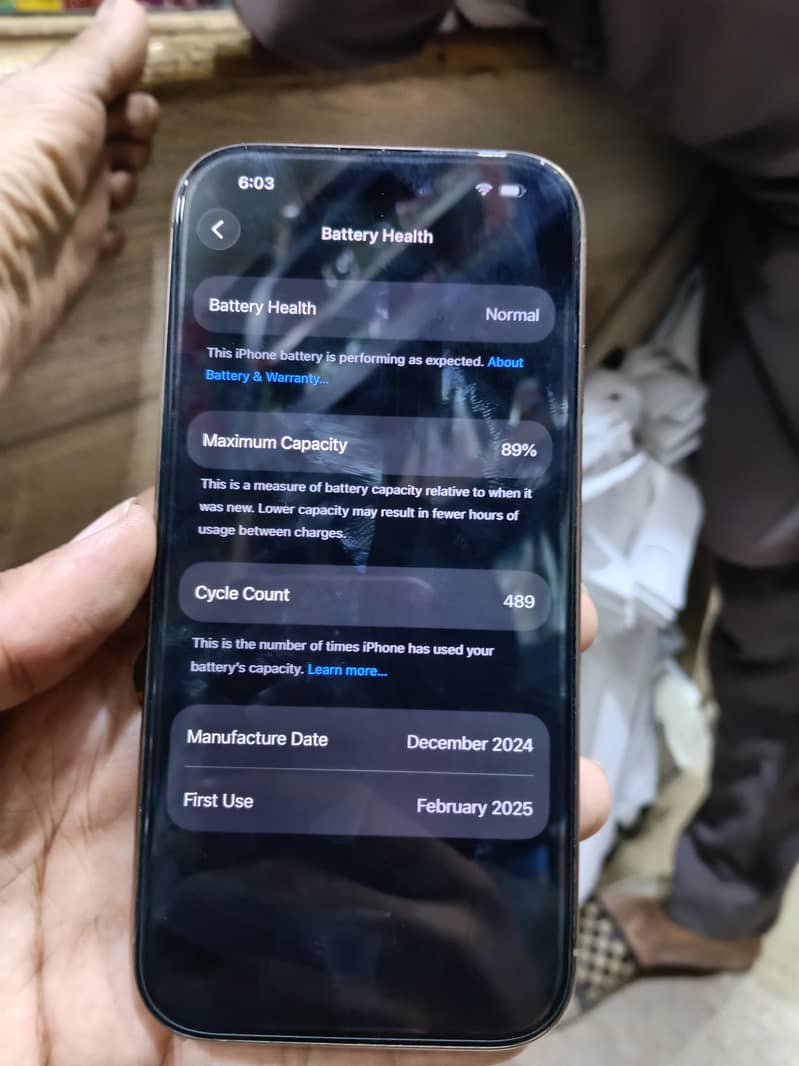 Apple iPhone 16 Pro 1