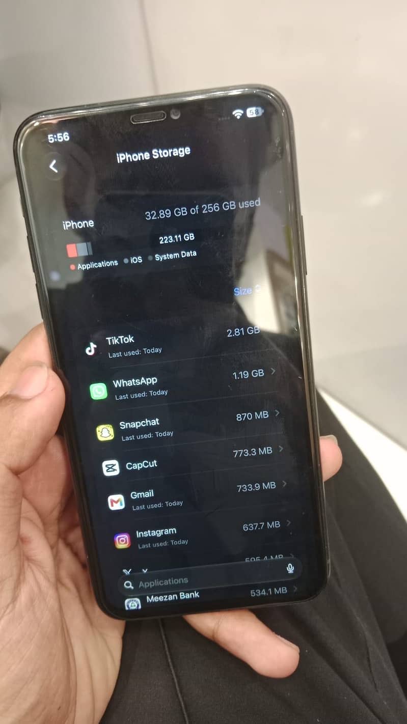 Apple iPhone 11 Pro Max 3