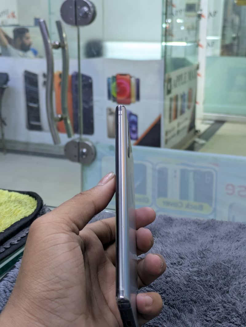 Samsung Mobile Note 10 1